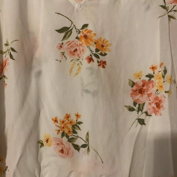 NWT - OLD NAVY Women's XL Ivory Floral Long Sleeve V-Neck Blouse #710 Boho Chic - Picture 4 of 5